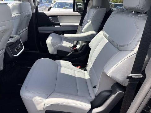 Certified 2025 Ford Expedition Max Platinum AWD/4WD image 16