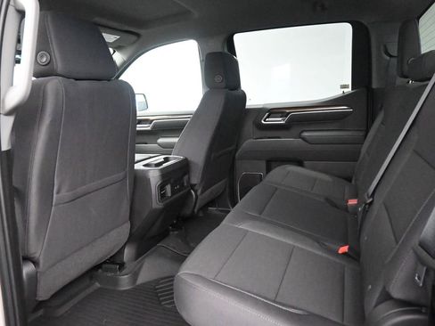 New 2026 Chevrolet Silverado 1500 RST AWD/4WD image 17