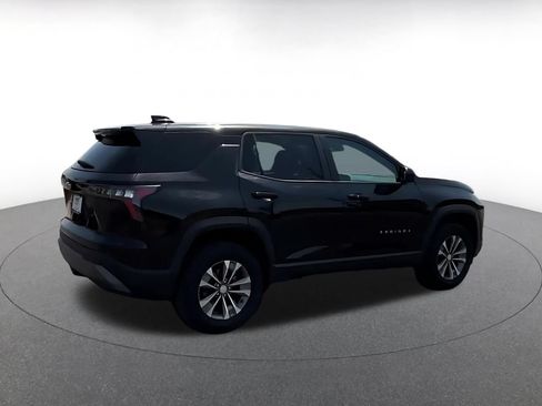 Used 2025 Chevrolet Equinox LT FWD image 14