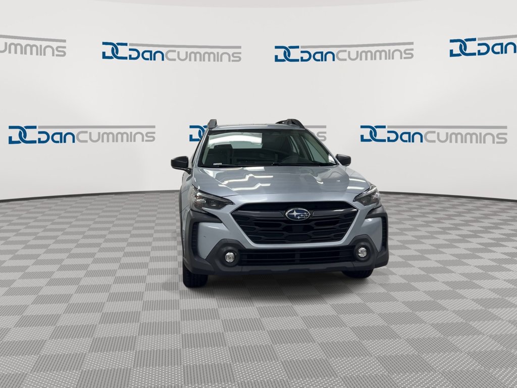 Used 2024 Subaru Outback AWD/4WD image 3