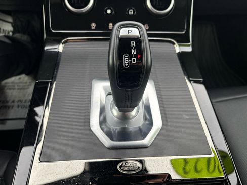 Used 2023 Land Rover Range Rover Evoque R-Dynamic S image 25
