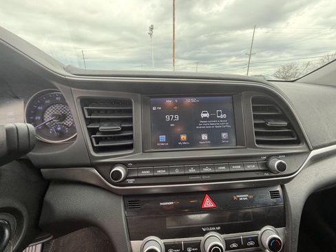 Used 2020 Hyundai Elantra SEL w/ Cargo Package (C1) image 13