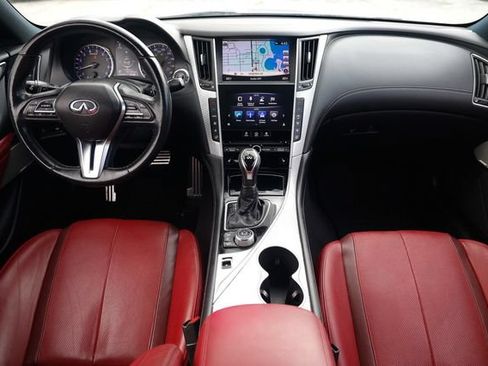 Used 2018 INFINITI Q60 Red Sport 400 w/ Pro Active Package RWD image 2