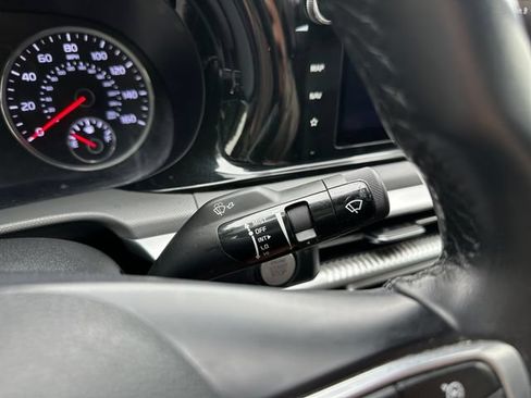 Used 2022 Kia K5 GT-Line FWD image 26