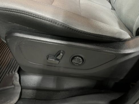 Certified 2020 RAM 1500 Big Horn AWD/4WD image 16