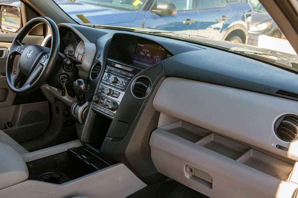 Used 2015 Honda Pilot EX image 10