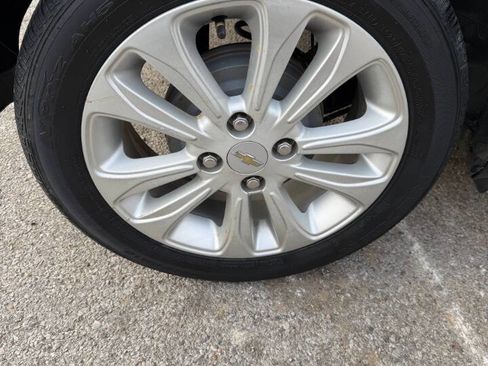 Used 2017 Chevrolet Spark LT image 26