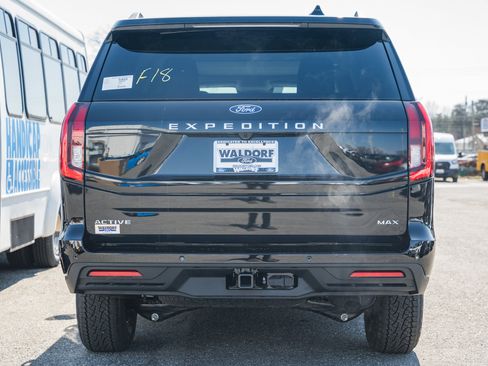 New 2026 Ford Expedition Max Active image 5