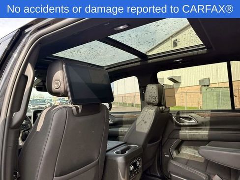Certified 2023 Chevrolet Suburban High Country w/ Advanced Technology Package AWD/4WD image 19