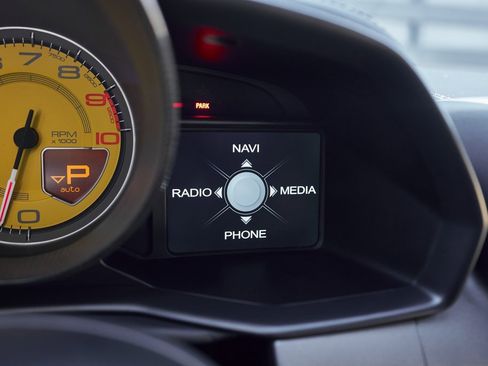 Used 2013 Ferrari 458 Italia Coupe image 67