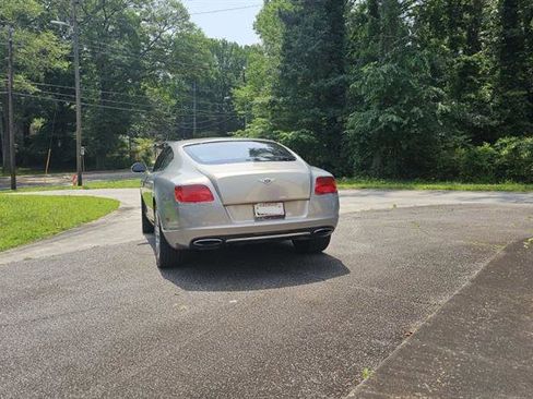 Used 2015 Bentley Continental GT image 28