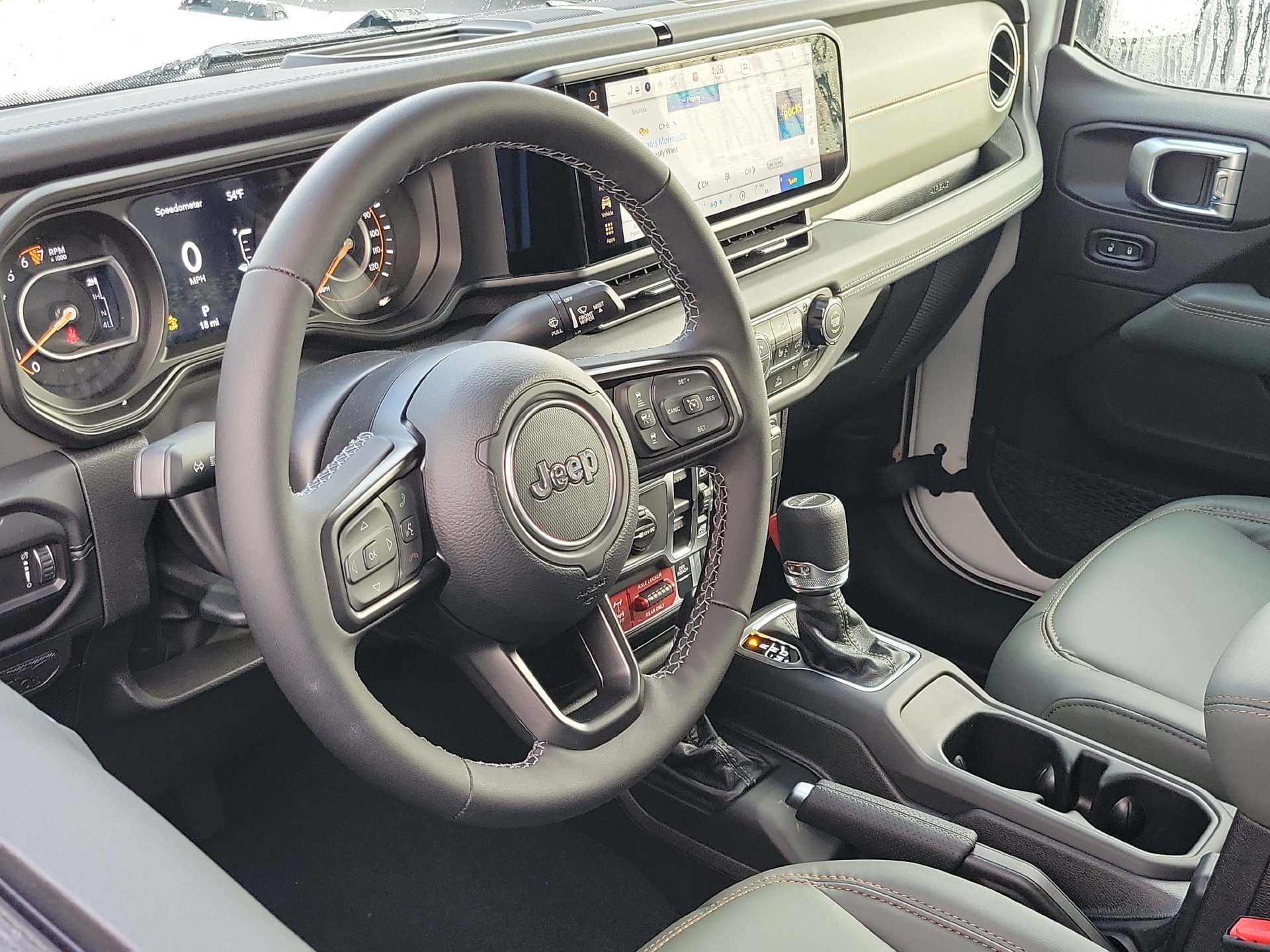 New 2026 Jeep Gladiator Mojave AWD/4WD image 3