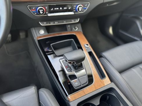 Certified 2023 Audi Q5 2.0T Premium Plus image 16