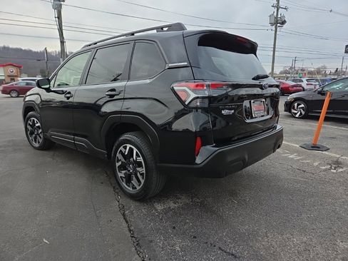 Certified 2025 Subaru Forester Premium w/ Convenience Package #1 image 5