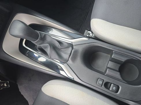 Certified 2024 Toyota Corolla LE image 25