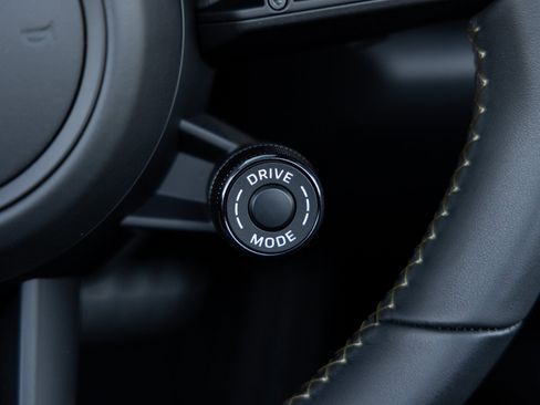 Certified 2026 Porsche 911 Carrera GTS image 16