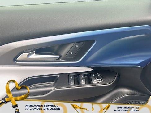 Certified 2025 Chevrolet Equinox EV LT image 10