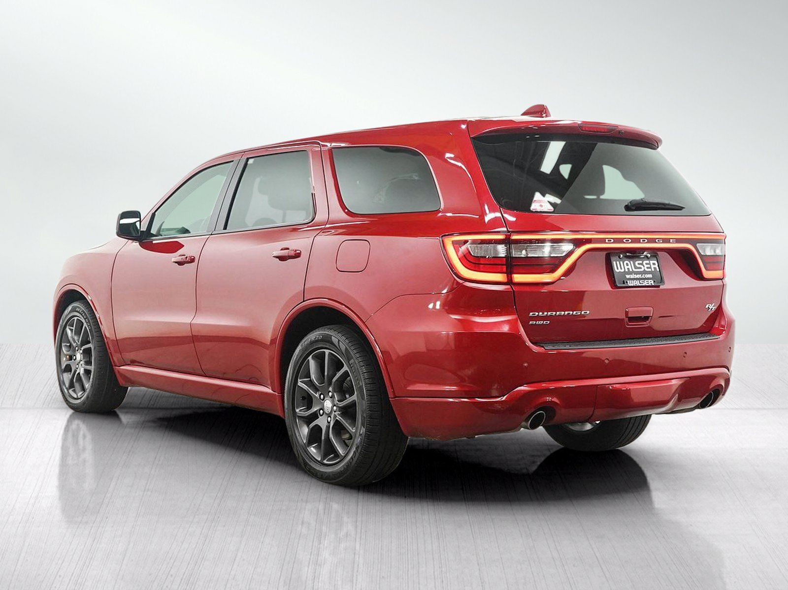 Used 2017 Dodge Durango R/T w/ Trailer Tow Group IV AWD/4WD image 3