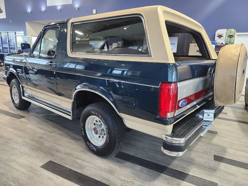 Used 1991 Ford Bronco AWD/4WD image 5
