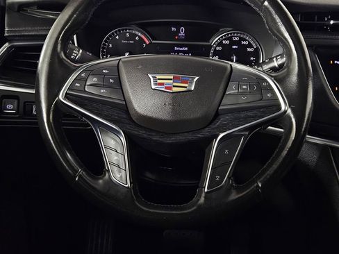Used 2020 Cadillac XT5 Premium Luxury FWD image 19