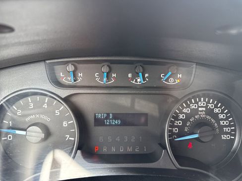 Used 2013 Ford F150 STX w/ Mid Equipment Group image 17