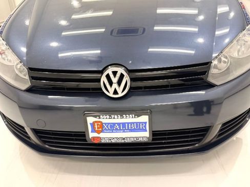 Used 2013 Volkswagen Golf 4-Door FWD image 15
