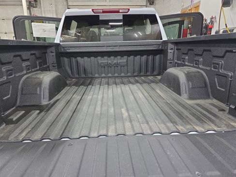 New 2026 GMC Sierra 1500 SLT w/ SLT Premium Plus Package AWD/4WD image 12