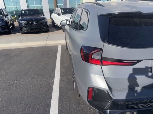 Used 2024 BMW X1 M35i w/ Shadowloine Package AWD/4WD image 3