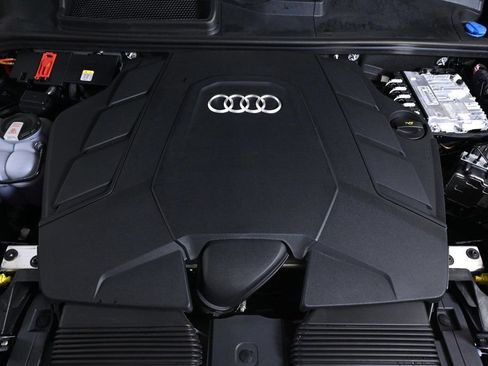Used 2025 Audi Q8 Premium w/ Convenience Package image 22