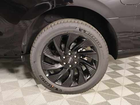 New 2026 Lincoln Navigator Reserve image 20