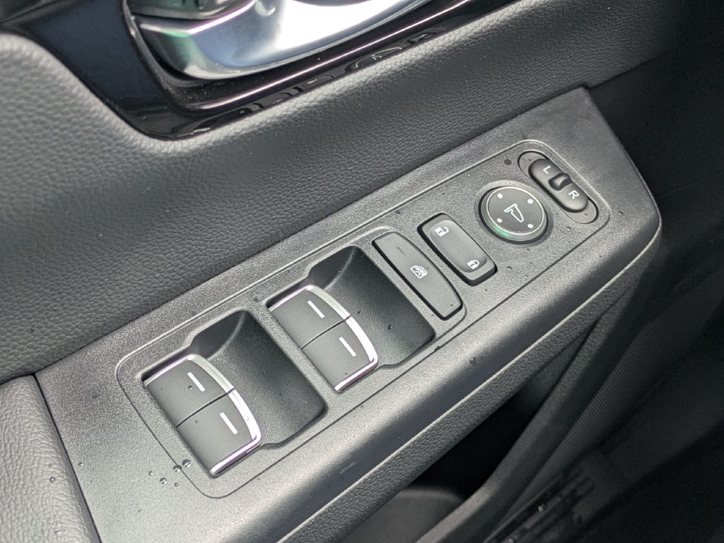 Used 2026 Honda CR-V EX-L image 23