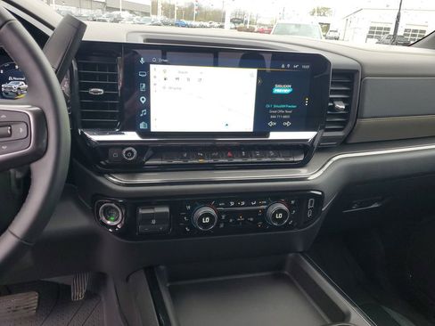 Used 2026 Chevrolet Silverado 2500 ZR2 image 27