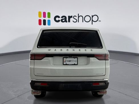 Used 2022 Jeep Wagoneer Series III w/ Premium Group I image 4