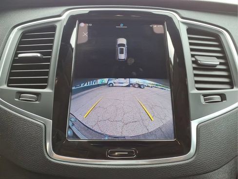 Used 2023 Volvo XC90 B5 Core AWD/4WD image 19