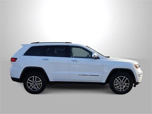 Used 2022 Jeep Grand Cherokee Limited image 9