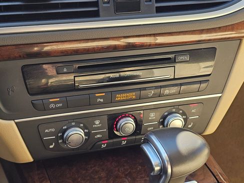 Used 2014 Audi A7 TDI Premium Plus w/ Media Package image 10