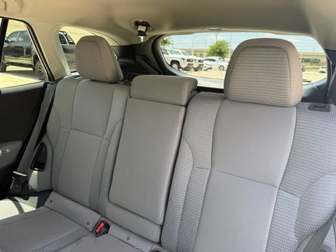Used 2025 Subaru Outback Premium AWD/4WD image 27