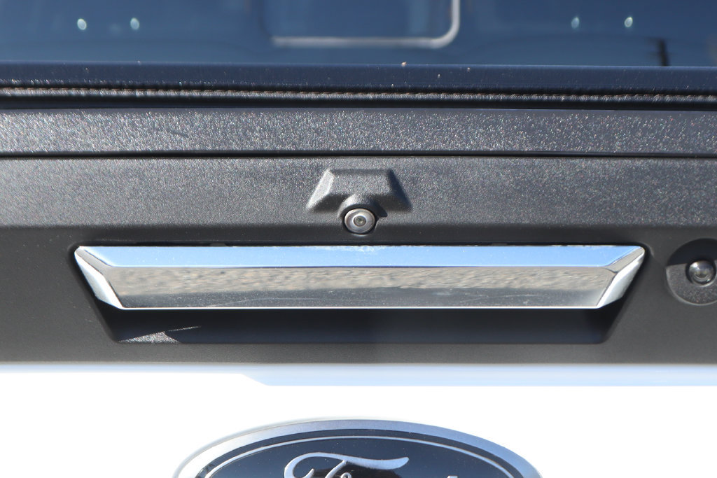 Used 2022 Ford F250 Lariat w/ Black Appearance Package AWD/4WD image 49