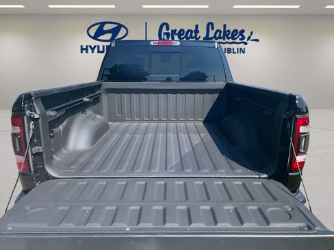 Used 2019 RAM 1500 Big Horn AWD/4WD image 11