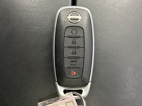 Used 2023 Nissan Rogue SV w/ SV Premium B Package AWD/4WD image 22