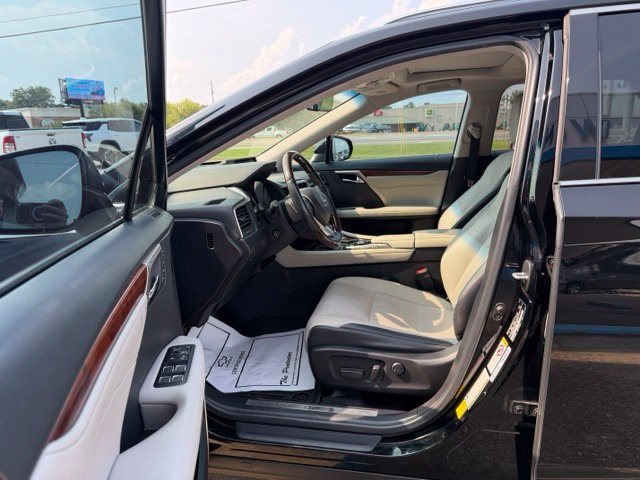 Used 2019 Lexus RX 350L FWD image 11