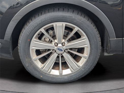Used 2019 Ford Explorer Limited w/ Class III Trailer Tow Package FWD image 34