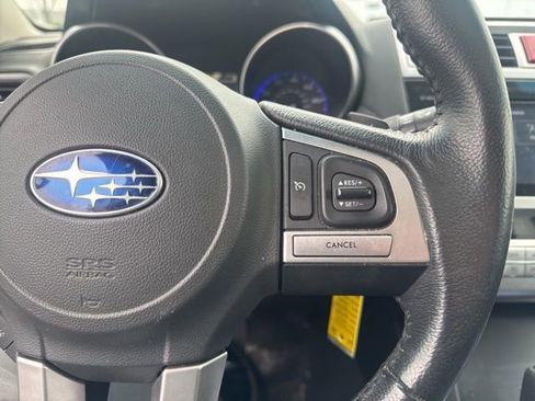 Used 2017 Subaru Outback 2.5i Premium image 17