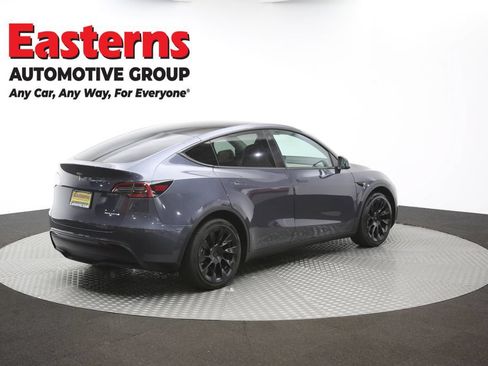 Used 2021 Tesla Model Y Long Range AWD/4WD image 36