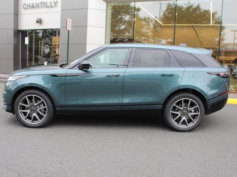 New 2026 Land Rover Range Rover Velar Dynamic SE AWD/4WD image 5