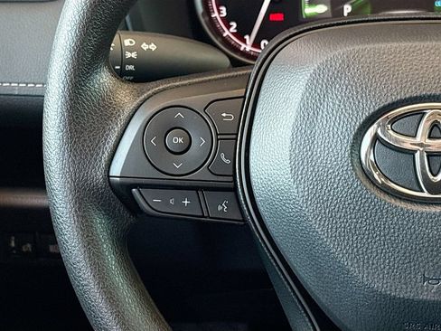 Used 2025 Toyota RAV4 LE FWD image 11