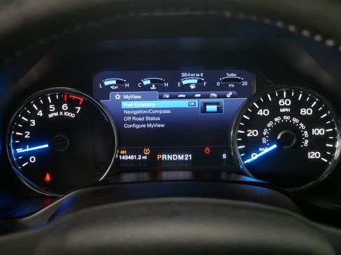 Used 2016 Ford F150 Lariat w/ Equipment Group 502A Luxury image 21