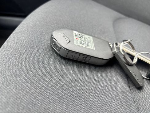 Used 2026 Kia K4 FWD image 21