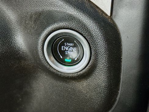 Used 2024 Chevrolet Silverado 2500 Custom w/ Custom Convenience Package AWD/4WD image 18