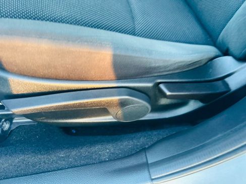 Used 2016 Subaru Impreza 2.0i image 17